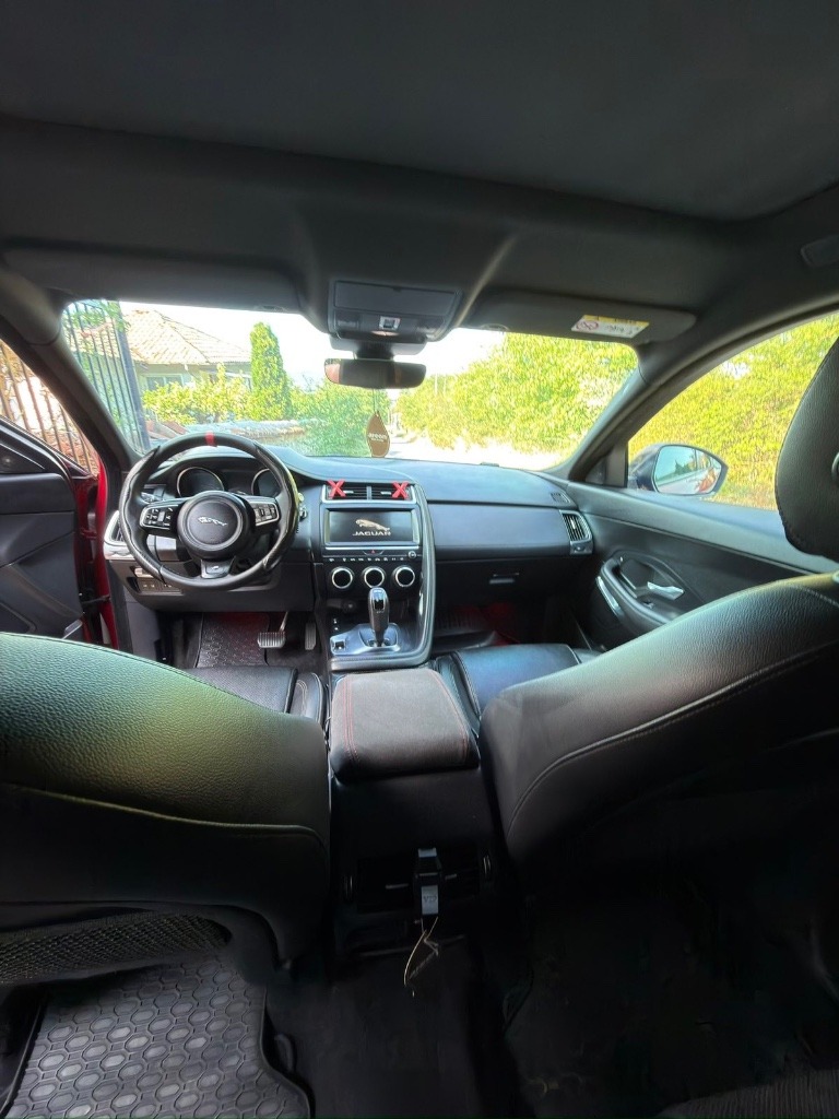 2019 Jaguar, 95 900 km, Bulharsko — foto 8 z 10