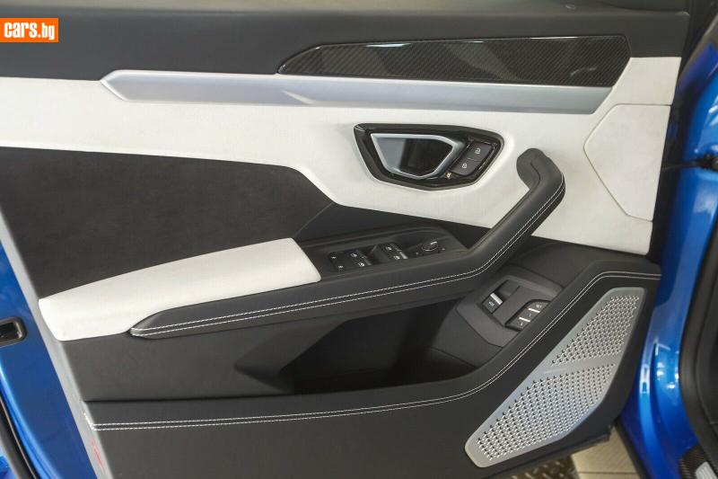 2019 Lamborghini, 25 900 km, Bulharsko — foto 9 z 15