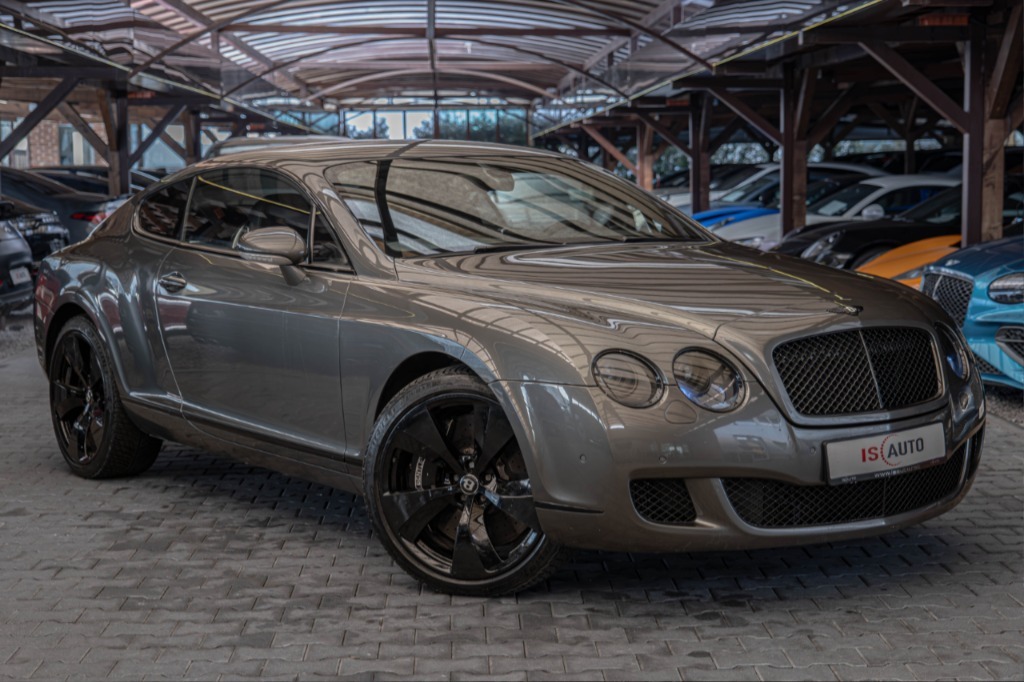 2008 Bentley, 185 000 km, Bulharsko — foto 1