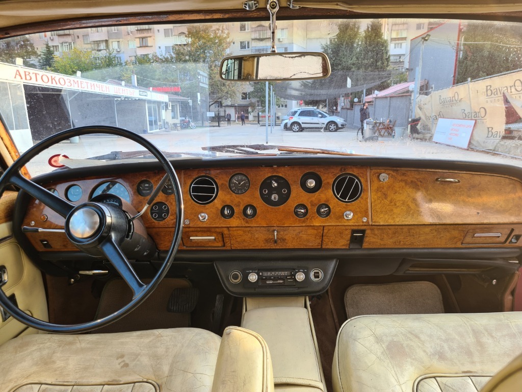 1971 Bentley, 62 000 km, Bulharsko — foto 4 z 11