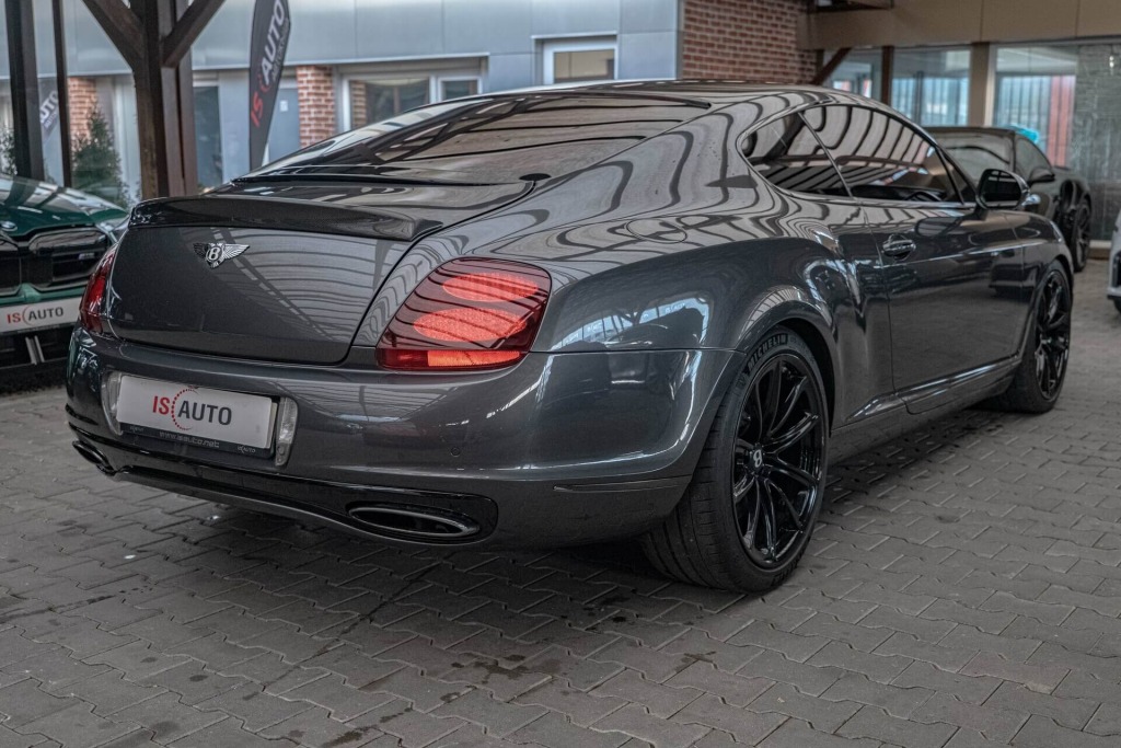 2010 Bentley, 116 500 km, Bulharsko — foto 8 z 13
