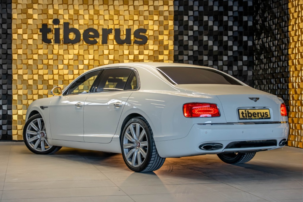 2016 Bentley, 140 530 km, Bulharsko — foto 2 z 15