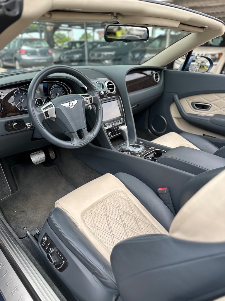 2013 Bentley, 158 000 km, Bulharsko — foto 9 z 15