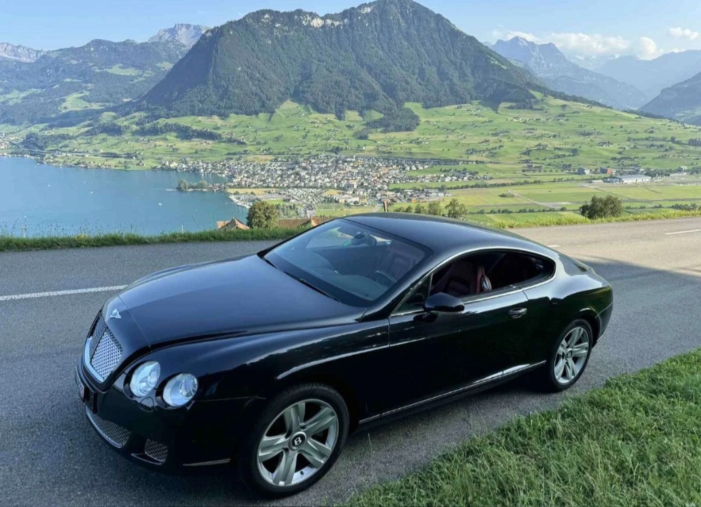 2008 Bentley, 123 000 km, Bulharsko — foto 1