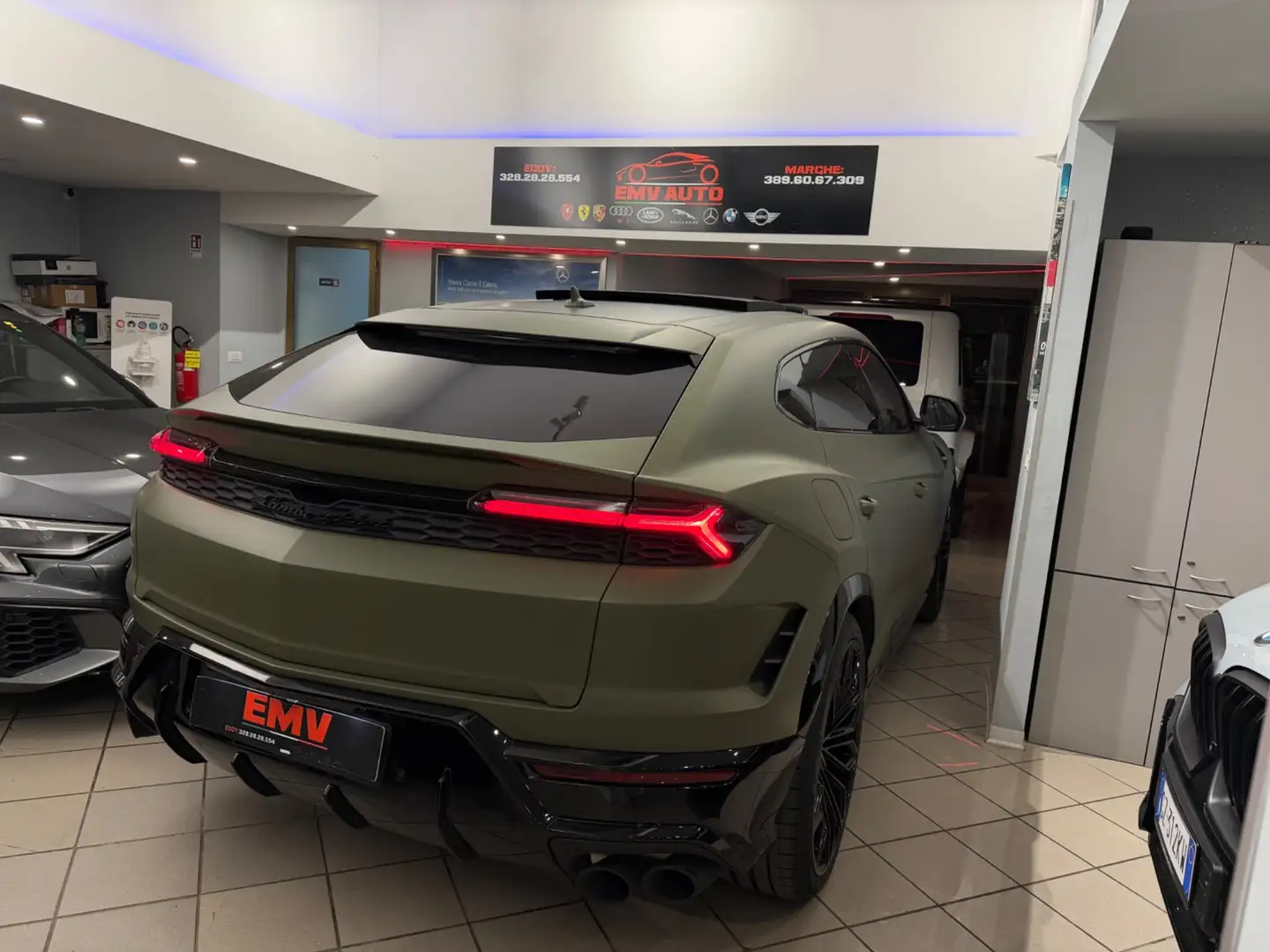 2026 Lamborghini Urus, 450 km, Taliansko — foto 15 z 16