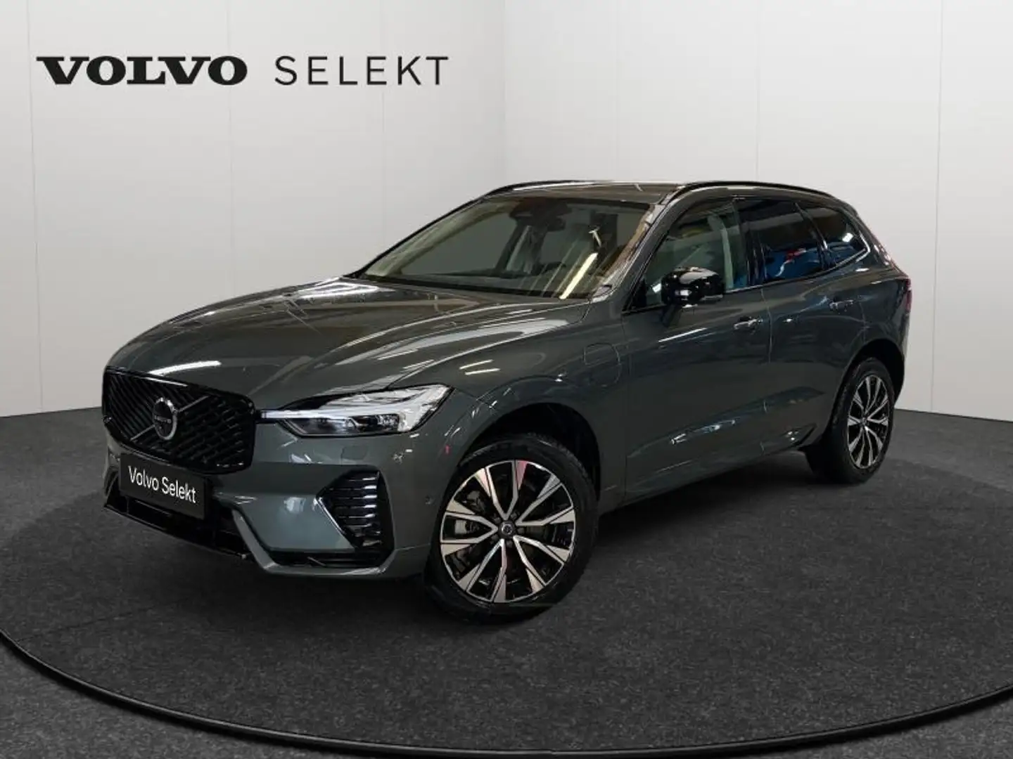 2026 Volvo XC60, 21 750 km, Luxembursko — foto 1