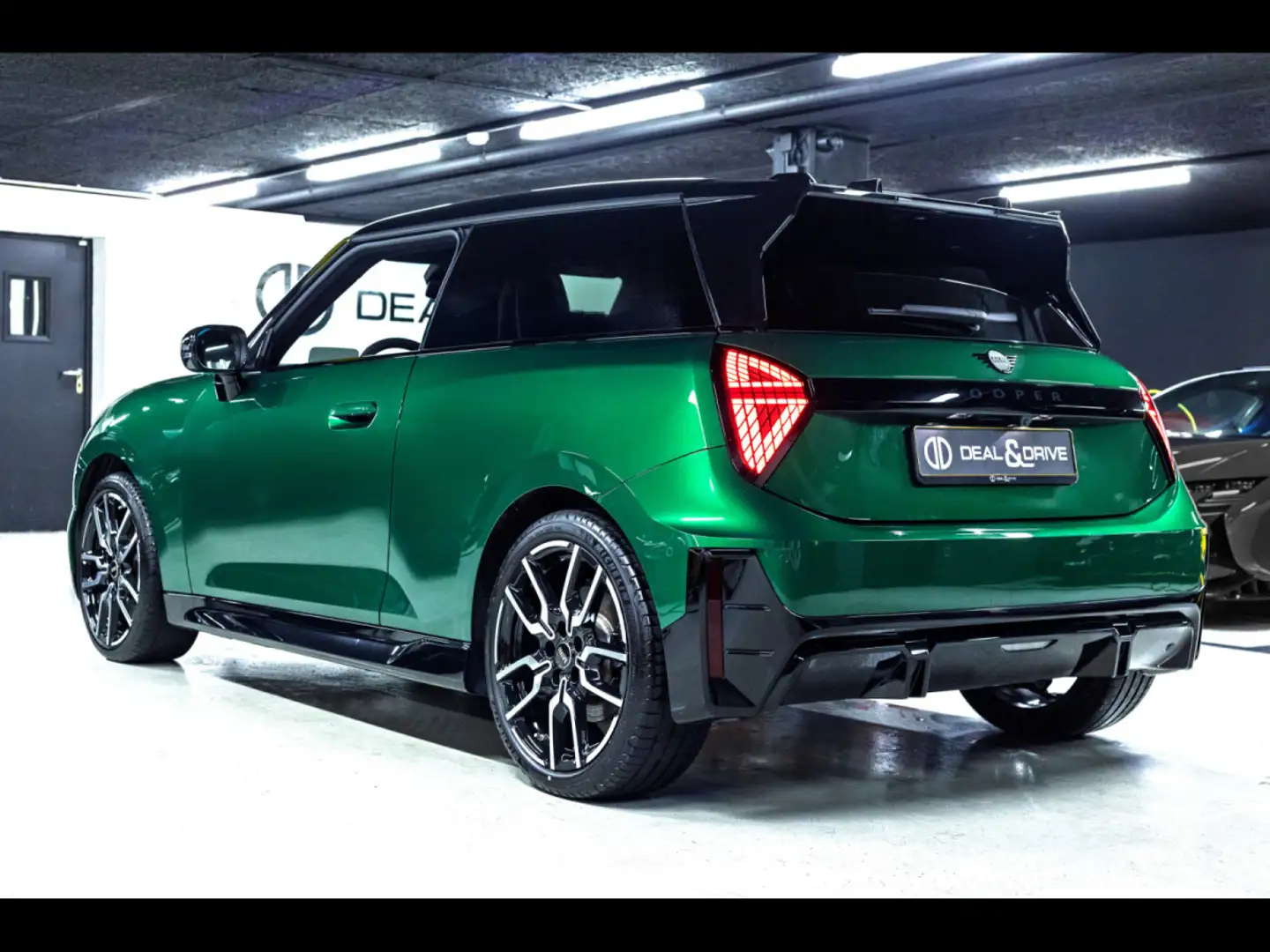 2025 MINI Cooper, 15 520 km, Luxembursko — foto 7 z 12