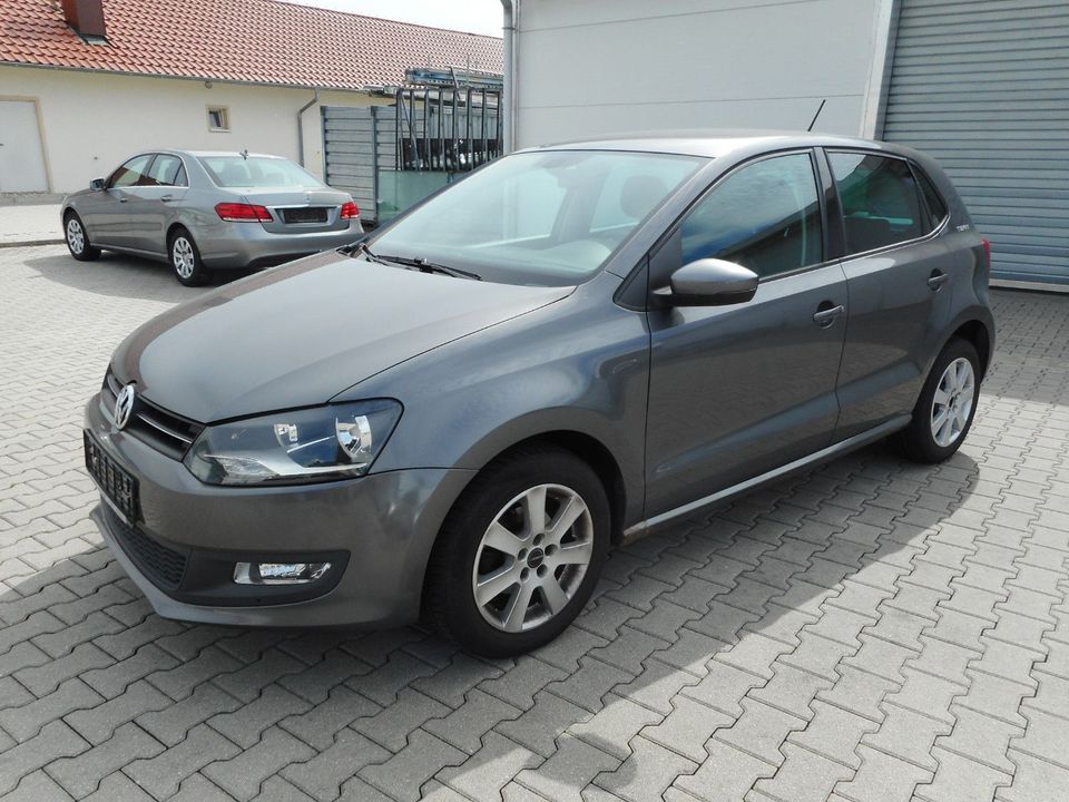 Volkswagen Polo V 1.2 werkstattgepflegt Shzg HU 02/2028, Německo — foto 1 | AMECAR Volkswagen Polo V 1.2 werkstattgepflegt Shzg HU 02/2028, Německo — foto 1