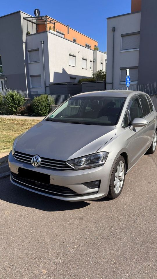 Volkswagen Golf Sportsvan 1.4 TSI DSG Highline BMT Highline, Německo — foto 1 | AMECAR Volkswagen Golf Sportsvan 1.4 TSI DSG Highline BMT Highline, Německo — foto 1