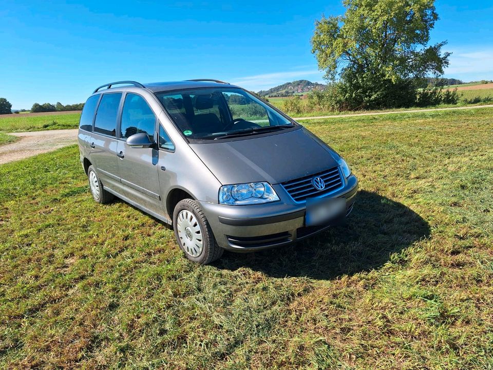 VW Sharan 2.0 TDI Trendline – 140 PS – 6-Sitzer – TÜV 03/2028, Německo — foto 1 | AMECAR VW Sharan 2.0 TDI Trendline – 140 PS – 6-Sitzer – TÜV 03/2028, Německo — foto 1