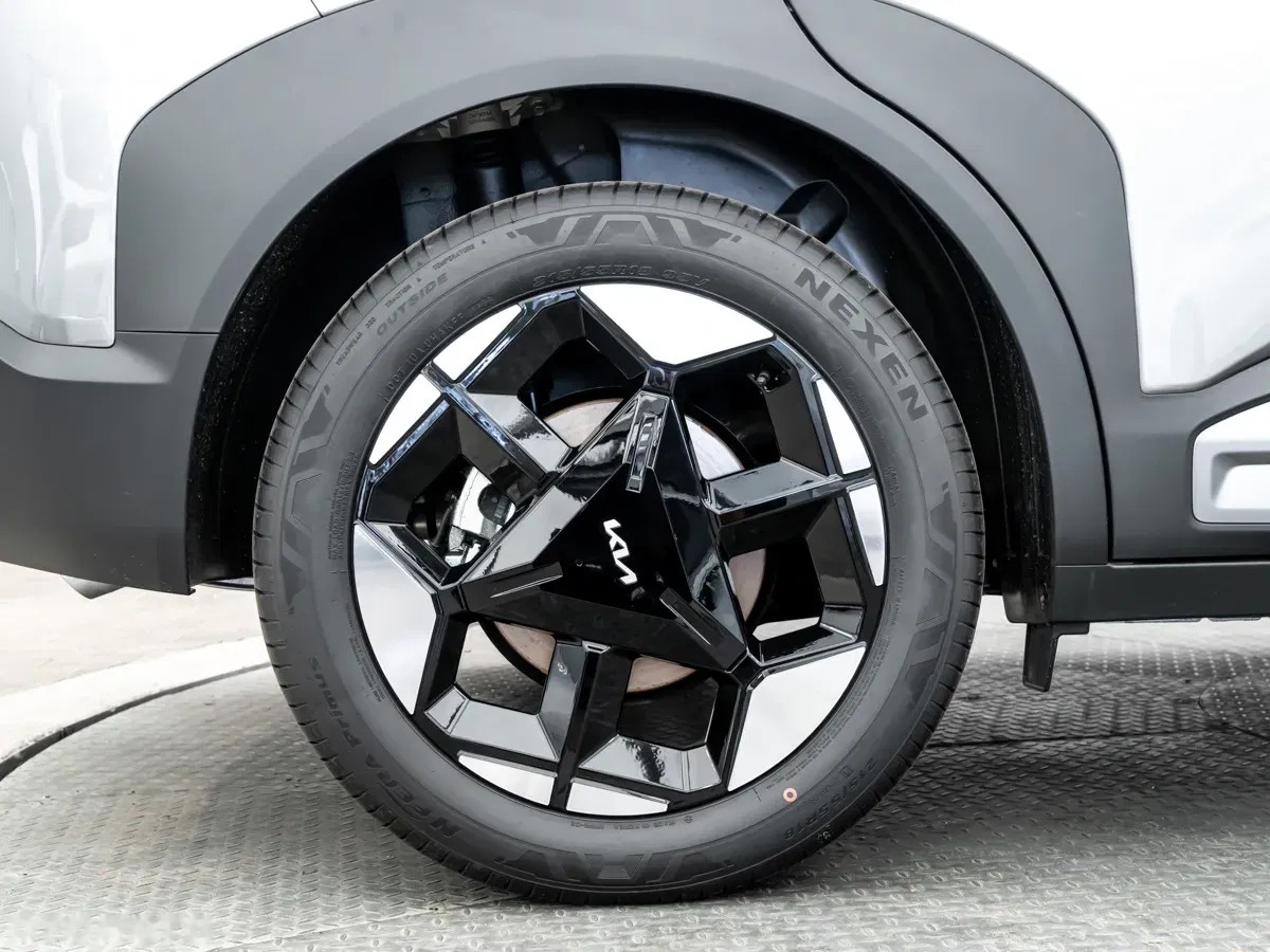 2026 Kia, 5 km, Poľsko — foto 8 z 34