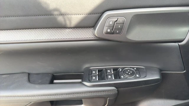 2026 Ford Ranger Raptor, béžová, 30 km, dovoz Kanada — foto 14 z 20