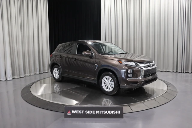 2026 Mitsubishi Rvr SE, hnedá, 100 km, dovoz Kanada — foto 1