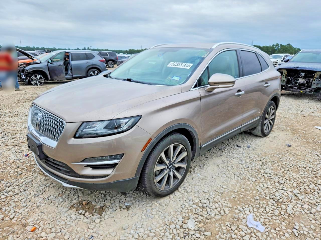 2019 Lincoln MKC RESERVE, TAN, 221 804 km, dovoz USA — foto 1