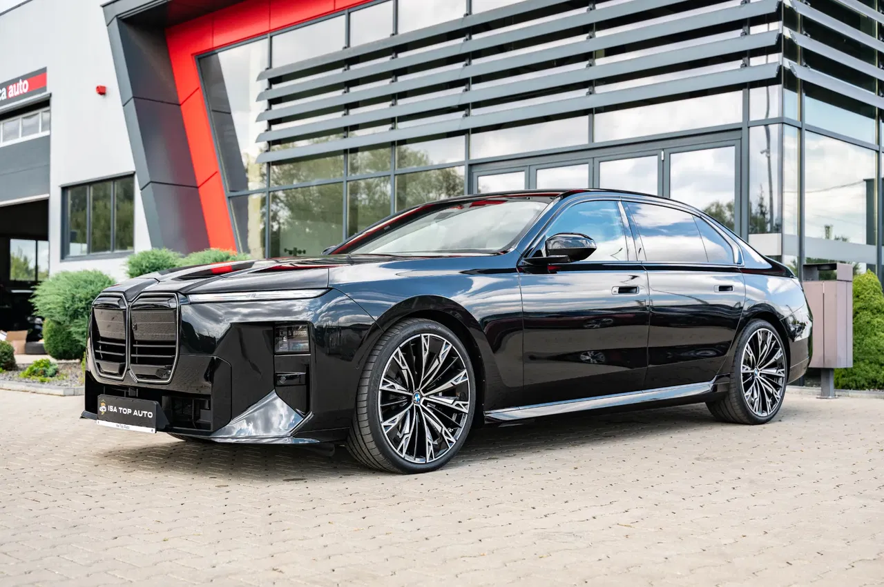 2026 BMW Seria 7, 1 km, Rumunsko — foto 1