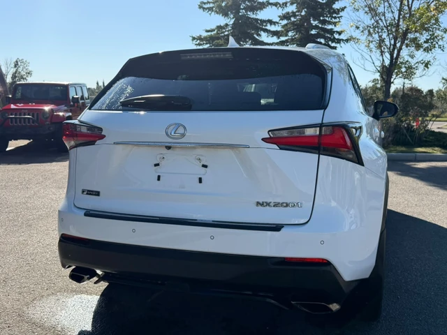 2017 Lexus Nx 200T Other, biela, 202 368 km, dovoz Kanada — foto 3 z 18