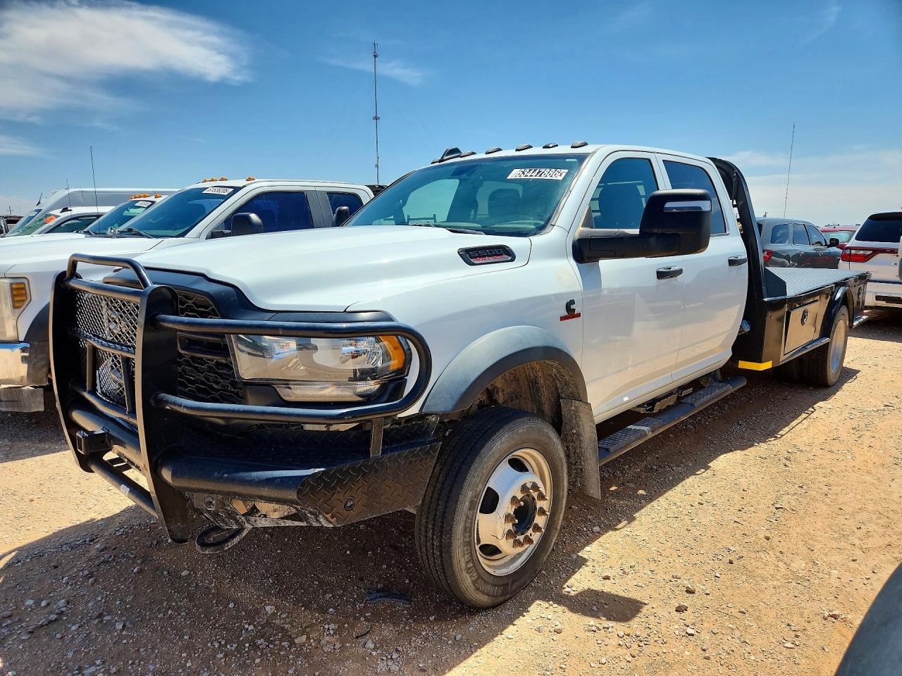 2023 RAM 5500, biela, 258 779 km, dovoz USA — foto 1