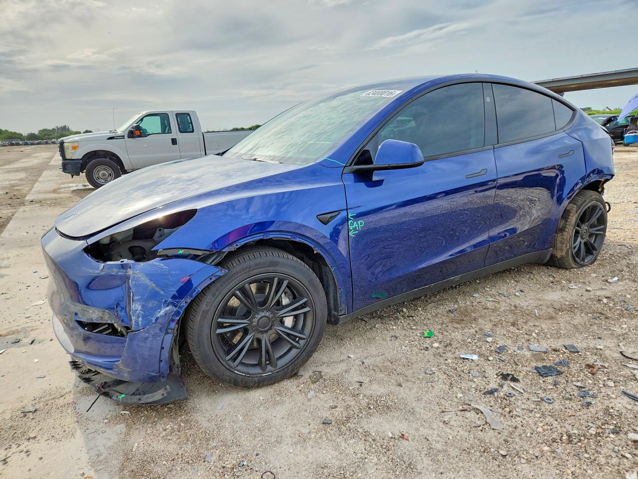 2024 Tesla MODEL Y, modrá, 24 378 km, dovoz USA — foto 1