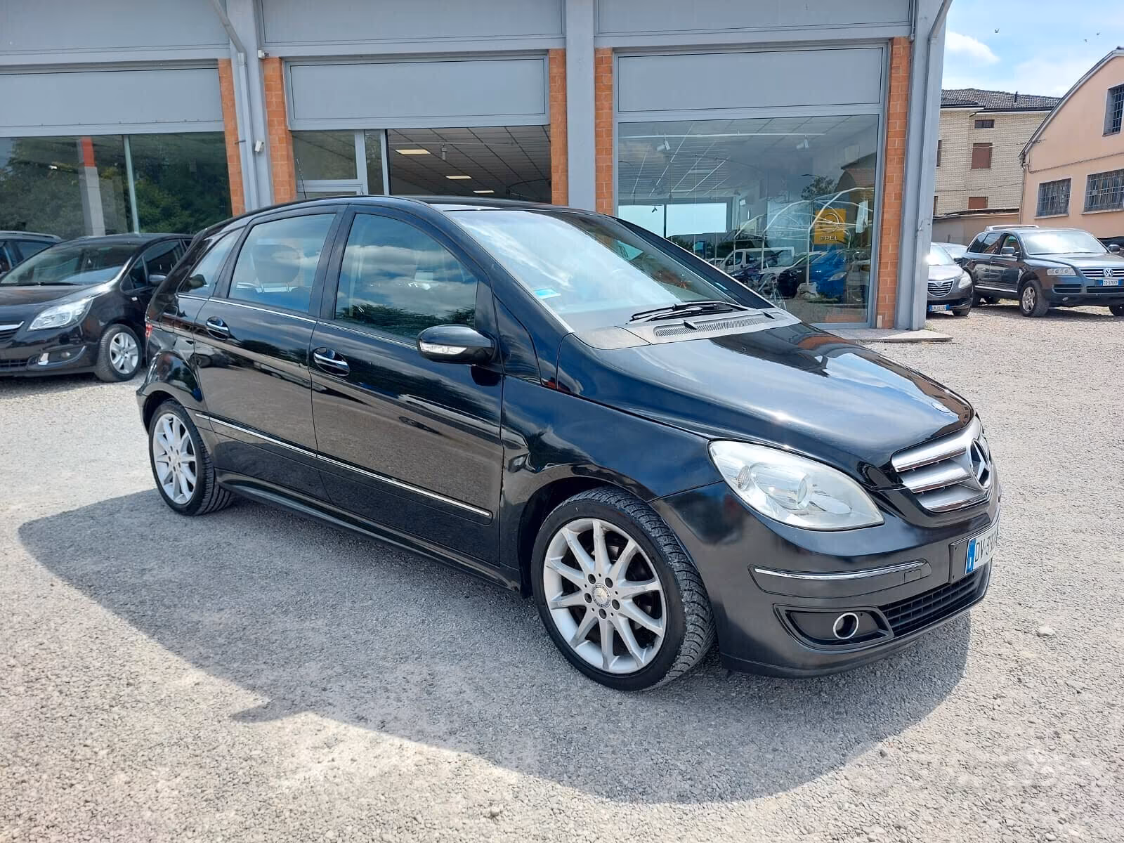 2035 Mercedes-Benz, Itálie — foto 1