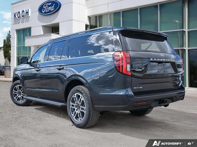 2026 Ford Expedition Active Max, modrá, 7 km, dovoz Kanada — foto 4 z 19
