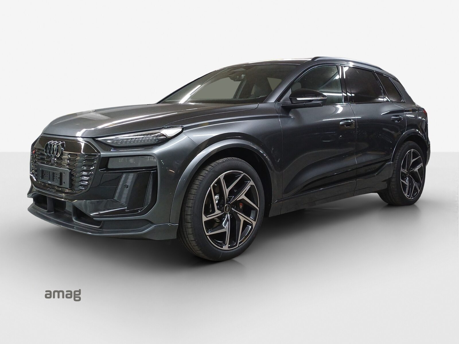 2026 Audi SQ6 SUV e-tron, 25 km, Švajčiarsko — foto 1