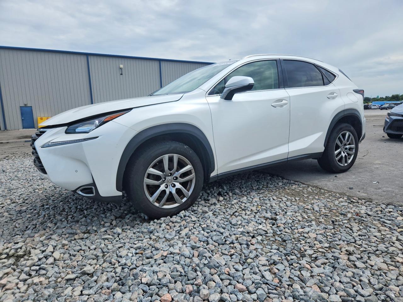 2016 Lexus NX 200T BASE, biela, 313 128 km, dovoz USA — foto 1