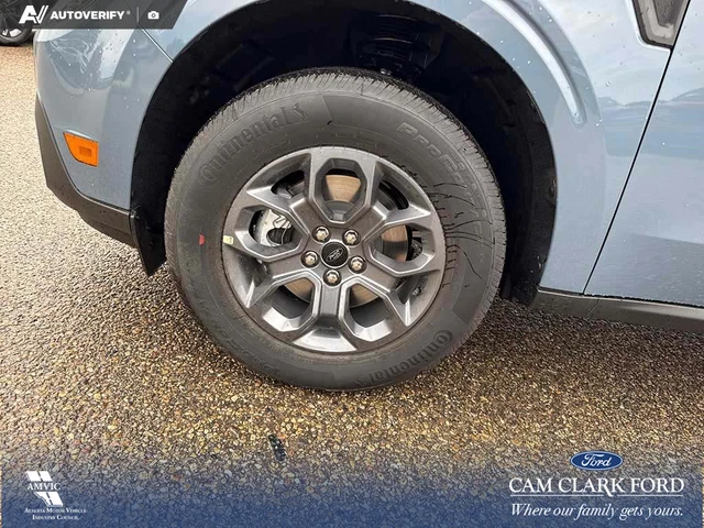 2026 Ford Maverick XLT, modrá, 13 km, dovoz Kanada — foto 6 z 20