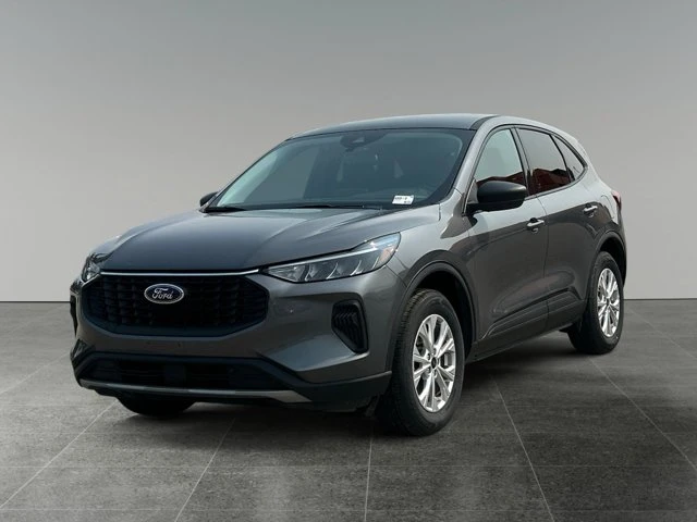2025 Ford Escape Active, čierna, 43 931 km, dovoz Kanada — foto 1