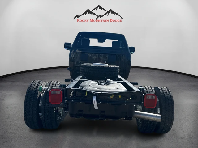 2027 RAM Othrmdl Tradesman, biela, 1 km, dovoz Kanada — foto 4 z 13
