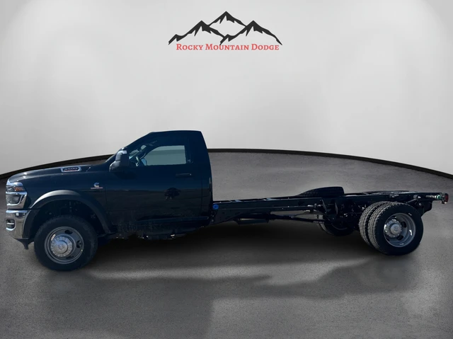 2027 RAM Othrmdl Big Horn, biela, 1 km, dovoz Kanada — foto 1