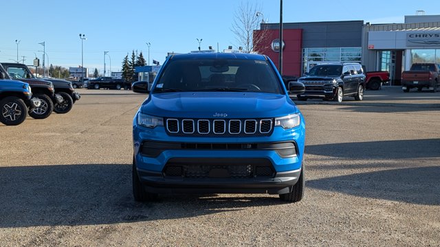 2026 Jeep Compass Sport, modrá, 15 km, dovoz Kanada — foto 10 z 20