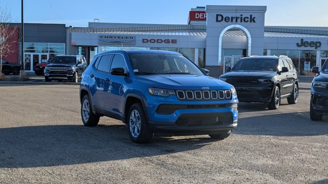2026 Jeep Compass Sport, modrá, 15 km, dovoz Kanada — foto 9 z 20