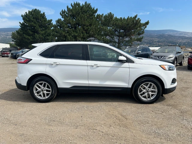 2023 Ford Edge SEL AWD, biela, 71 297 km, dovoz Kanada — foto 10 z 20