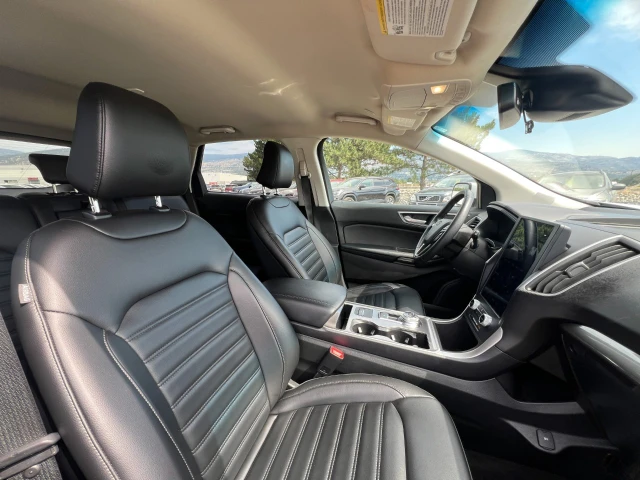 2023 Ford Edge SEL AWD, biela, 71 297 km, dovoz Kanada — foto 12 z 20