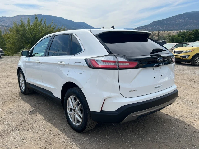 2023 Ford Edge SEL AWD, biela, 71 297 km, dovoz Kanada — foto 7 z 20