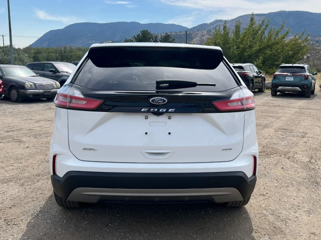 2023 Ford Edge SEL AWD, biela, 71 297 km, dovoz Kanada — foto 8 z 20