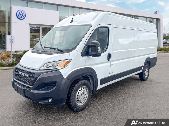 2024 RAM Promaster Tradesman | Backup Camera, biela, 31 198 km, dovoz Kanada — foto 1