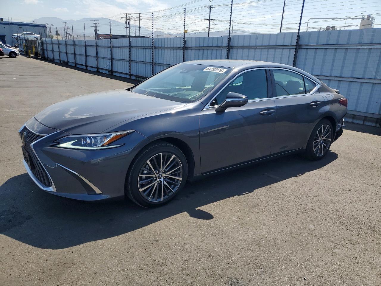 2025 Lexus ES 300H BASE, sivá, 23 960 km, dovoz USA — foto 1