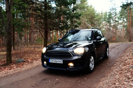 2019 MINI, 75 600 km, Bulharsko — foto 1 2019 MINI, 75 600 km, Bulharsko — foto 1