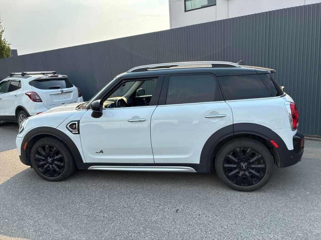 2019 MINI, 106 207 km, Bulharsko — foto 1