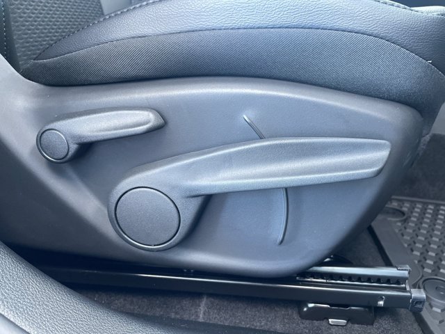 2026 Jeep Compass Altitude | 4WD | Remote Start | Backup Camera | Push Button Start | Apple CarPlay, modrá, 15 km, dovoz Kanada — foto 15 z 20