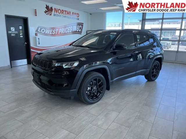2026 Jeep Compass Altitude | 4WD | Remote Start | Backup Camera | Push Button Start | Apple CarPlay, čierna, 15 km, dovoz Kanada — foto 1 z 20 2026 Jeep Compass Altitude | 4WD | Remote Start | Backup Camera | Push Button Start | Apple CarPlay, čierna, 15 km, dovoz Kanada — foto 1 z 20