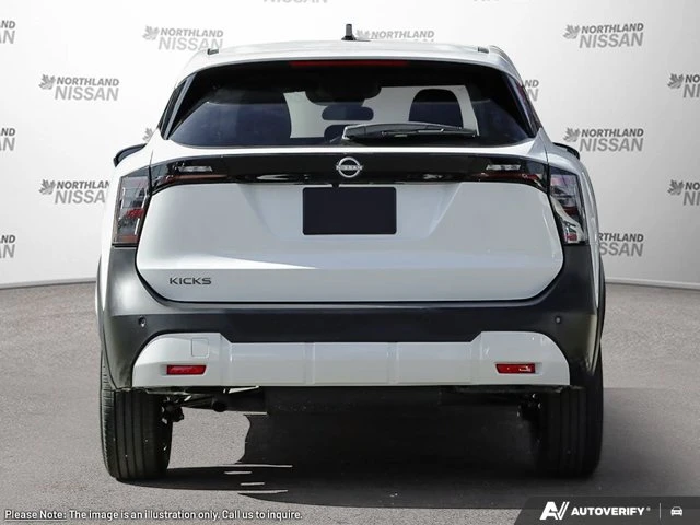 2026 Nissan Kicks SV, biela, 10 km, dovoz Kanada — foto 5 z 20