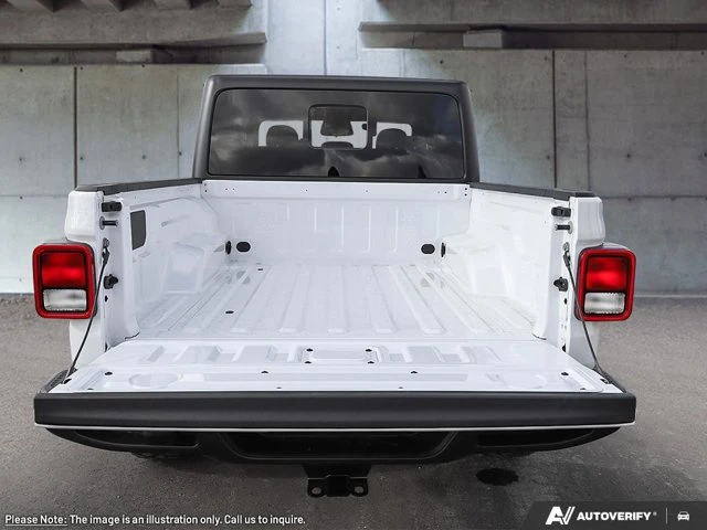 2026 Jeep Gladiator Willys, biela, dovoz Kanada — foto 8 z 12
