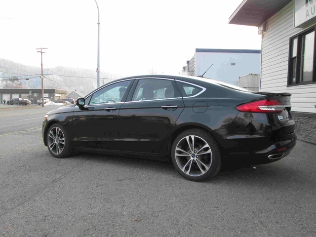 2018 Ford Fusion Titanium, čierna, 136 411 km, dovoz Kanada — foto 5 z 15