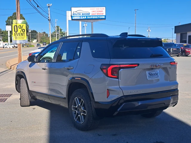 2027 GMC Terrain AT4, strieborná, 1 km, dovoz Kanada — foto 9 z 20