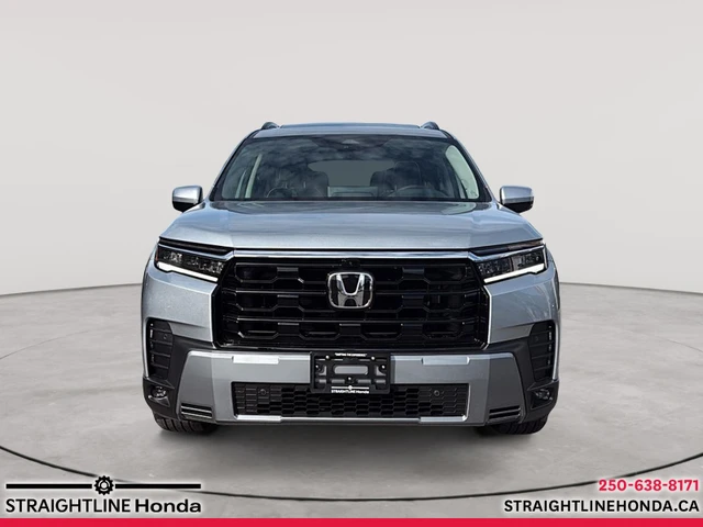 2026 Honda Pilot TOURING, strieborná, 12 km, dovoz Kanada — foto 2 z 5