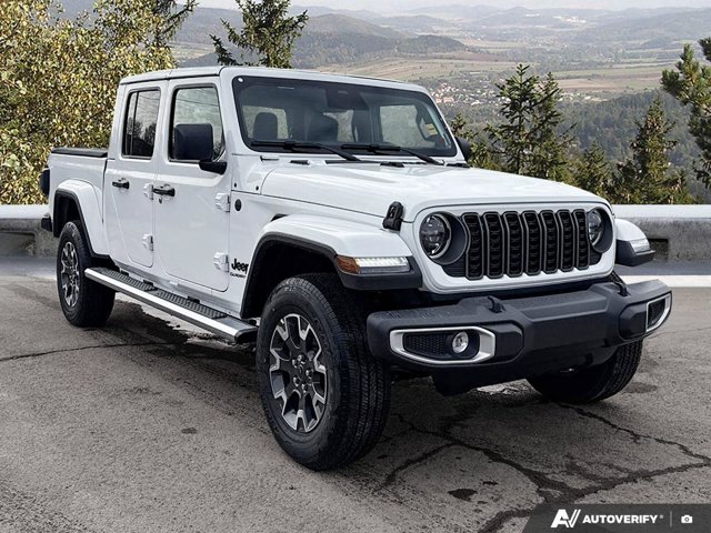 2026 Jeep Gladiator Rubicon, oranžová, 19 km, dovoz Kanada — foto 8 z 20