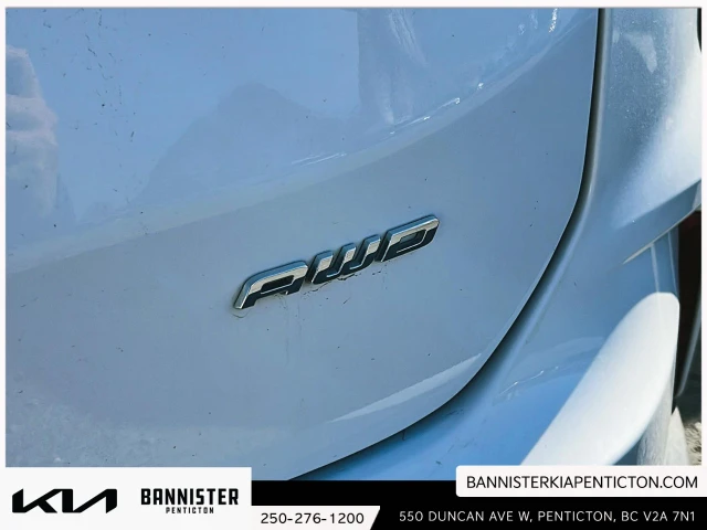 2023 Ford Edge SEL AWD, biela, 73 820 km, dovoz Kanada — foto 9 z 20