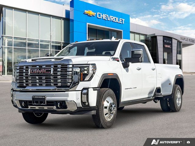 2026 GMC Sierra 3500 HD Denali, biela, 8 km, dovoz Kanada — foto 1